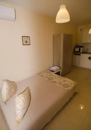 Apartment студио сара